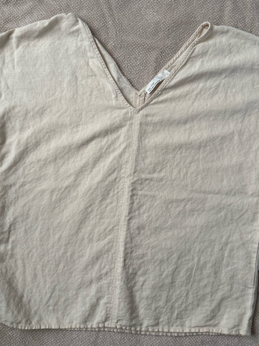 OAK + FORT Men's V-Neck Sweater in Light Beige